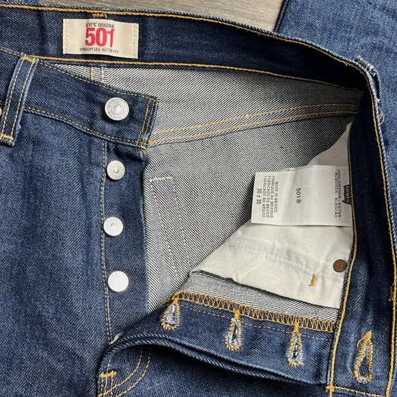 LEVI'S 501 Blue Jeans Pants Denim ((size W30 x L30)) - Picture 6 of 9
